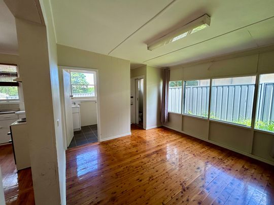 FAMILY HOME IN THE HEART OF TORONTO - Photo 1