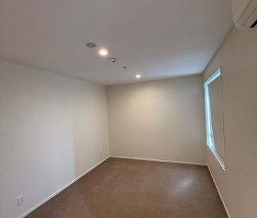 Modern & Stylish Living in the Heart of Hobsonville Point - Photo 3