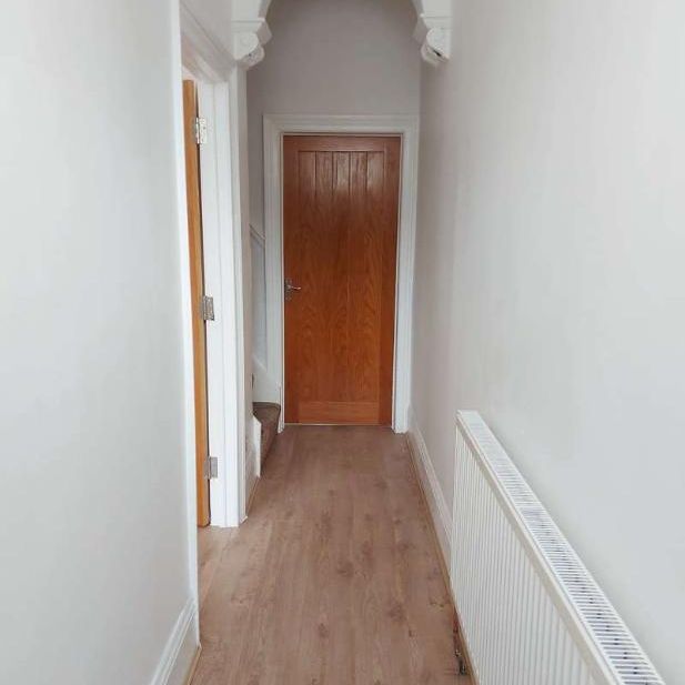 Leamington Street, Bradford, BD9 - Photo 1