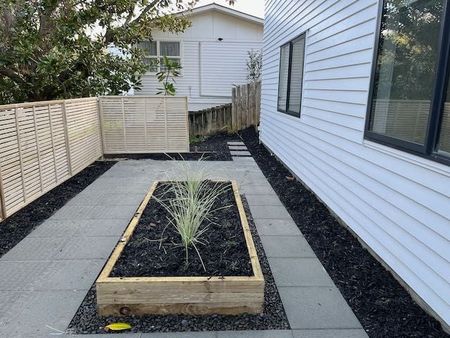 New Ground Floor Unit with Modern Comforts - Photo 4