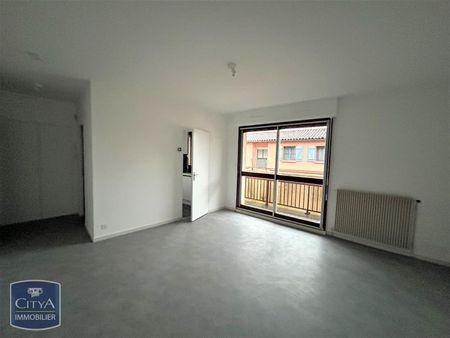 Location Appartement 1 pièce 27m² MONTAUBAN 82000 - Photo 2