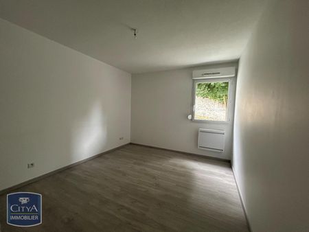 Location Appartement 2 pièces 48m² FLERS 61100 - Photo 2