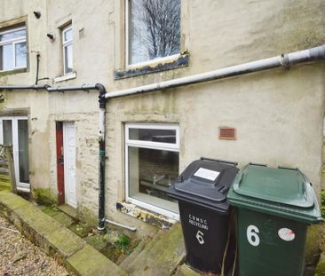 2 bedroom end of terrace house to rent - Photo 4