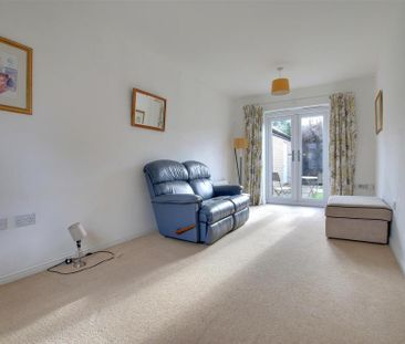 3 bedroom detached house to rent - Photo 3