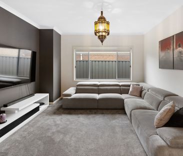 Luxurious family home in The Esplanade Estate! - Photo 5