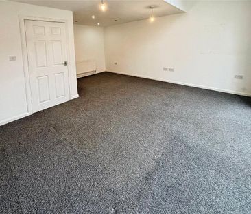 2 bedroom end of terrace house to rent - Photo 4