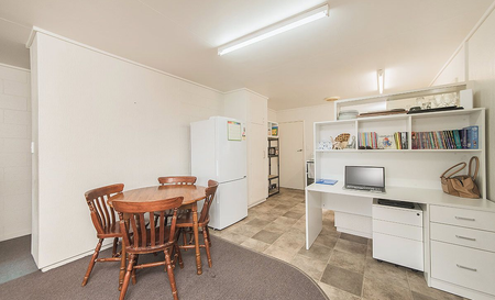 2/102A Bawden Street, 4701, Berserker - Photo 3