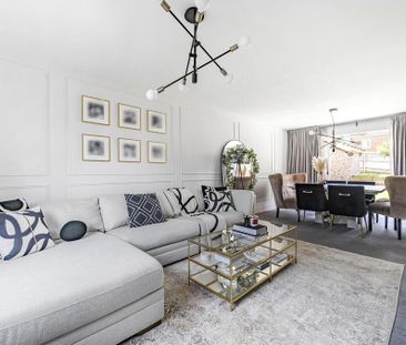 4 bedroom detached house to rent - Photo 1