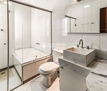 Sobrado com 3 quartos e 187m² para alugar em Vila Euclides, São Ber... - Foto 5