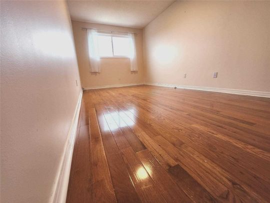 For Lease - 42 Sorrell Crescent, Markham, Ontario - Photo 1