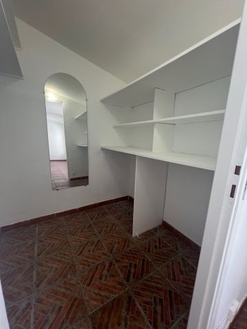 Location Appartement 3 pièces 75m² ST TROPEZ 83990 - Photo 5