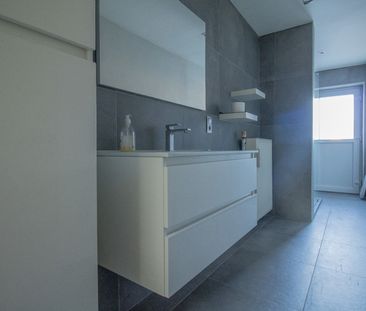 JOLIE MAISON AVEC TERRASSE à 7134 Binche Péronnes-lez-Binche  Loye... - Photo 5