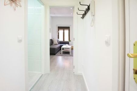 Plaza de San Ildefonso, Madrid, Community of Madrid 28004 - Photo 3