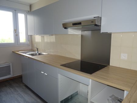 Location Appartement 3 pièces 72m² ORLEANS 45000 - Photo 4