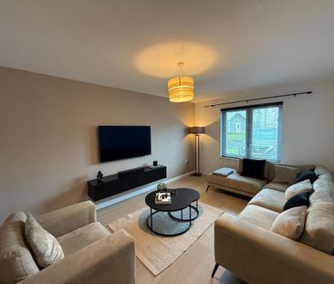 3 bedroom semi-detached house to rent - Photo 5