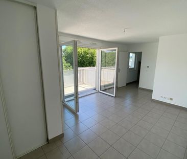Location Appartement 1 pièce 29m² MULHOUSE 68100 - Photo 1