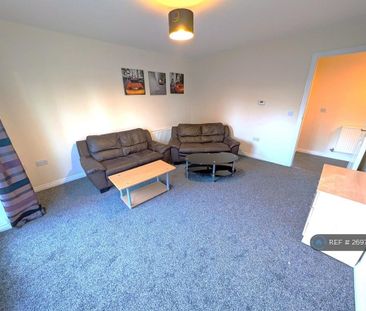 2 bedroom flat to rent - Photo 4