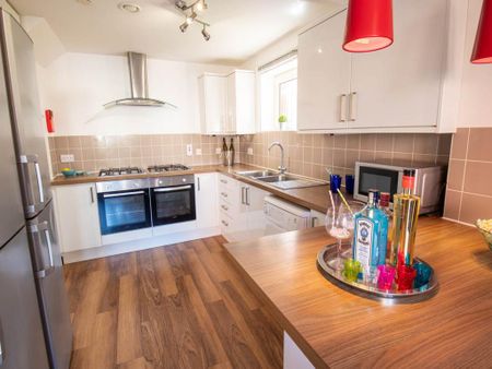 6 bedroom house to rent - Photo 5