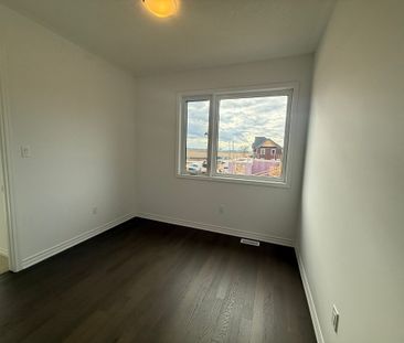 For Lease - 1293 WHITLOCK Avenue, Milton, Ontario - Photo 3