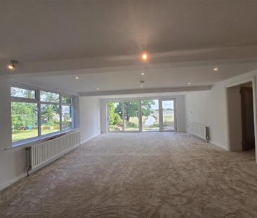 The Boat House, 28a Ballydrain Road, Comber, Newtownards, BT23 5SR - Photo 2