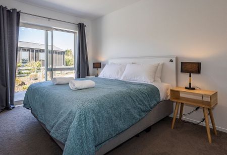 Magnificent on Magnolia - Photo 5