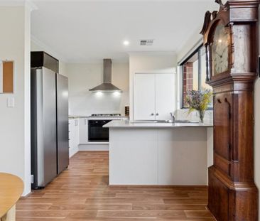 Pearl on Perlette - Photo 1