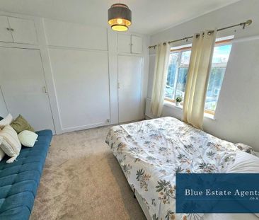 3 bedroom semi-detached house to rent - Photo 4