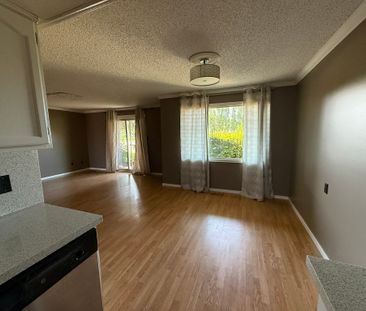 Bell Manor – 2 Bedroom Condo - Photo 6