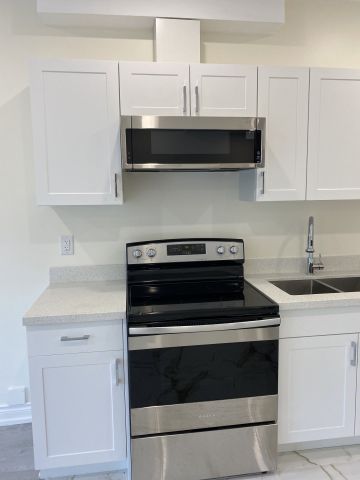 For Lease - 50 Sharonview Crescent, East Gwillimbury, Ontario - Photo 3