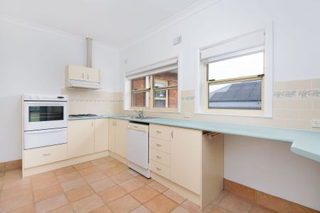 3 Bedroom Home with Large Backyard backing onto Reserve & Park - Photo 5