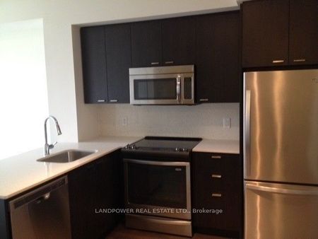 For Lease - 30 Roehampton Avenue Unit# 313, Toronto, Ontario - Photo 5