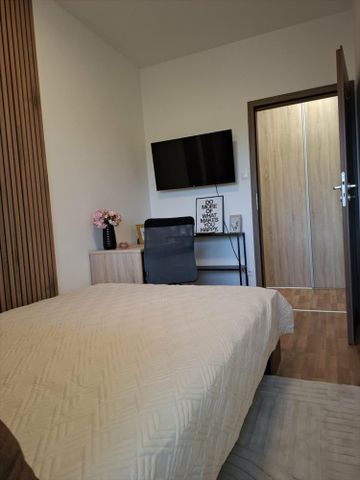 Kiadó újszerű állapotú lakás - Debrecen - Fotó 3