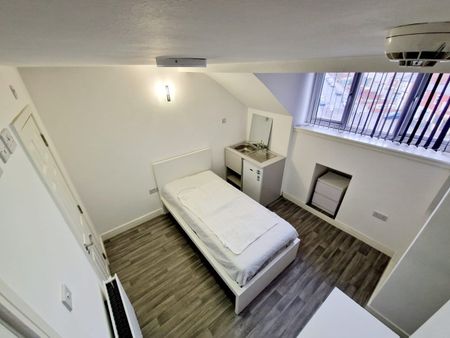 Room in a Shared House, Burngreave Road, S3 - Photo 3