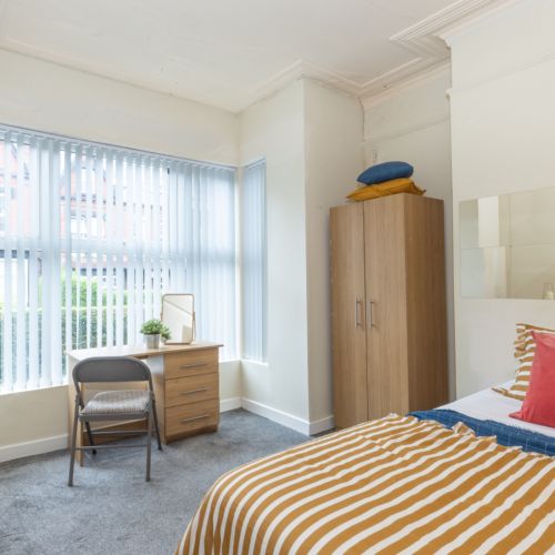 45 Headingley Avenue, Headingley, Leeds, LS6 3ER - Photo 1