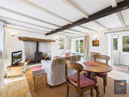 3 bedroom detached house to rent - Photo 2