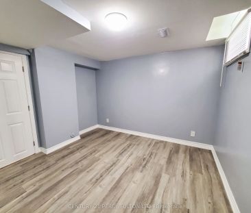 48 Laguna Crescent #Bsmt - Photo 3