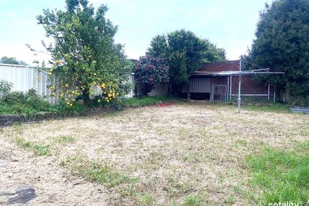 28 McKay Avenue, Moorebank NSW 2170 - House For Rent | Domain - Photo 3