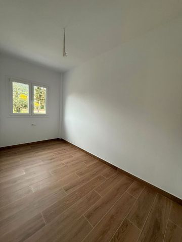 Piso de alquiler en Carrer del Torrent de Ca L'ignasi, 5p, Cabrera de Mar - Photo 2