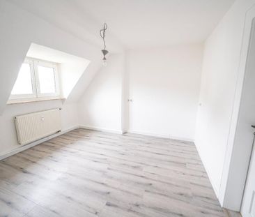 2-Zimmer-Wohnung mit kernsaniertem Bad - Foto 1