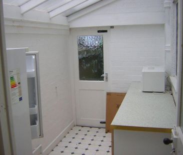 2 bedroom house to rent - Photo 1