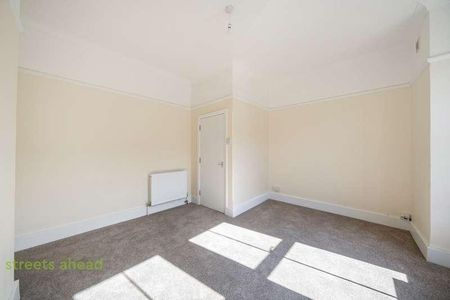 Ground Floor, Werndee Road, London, SE25 - Photo 2
