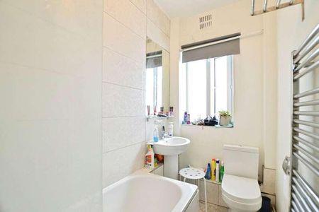 Larkhall Rise, London, SW4 - Photo 4