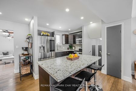 For Lease - 17 Walker Avenue, Orillia, Ontario - Photo 3