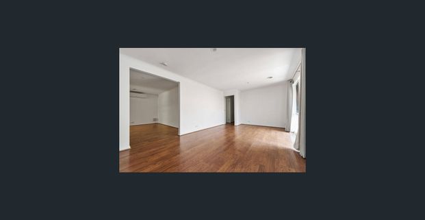 Gorgeous 3 Bedroom Home in Prime Location Langwarrin. - Photo 1