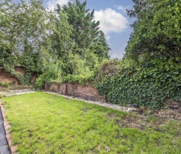 3 bedroom terraced house to rent - Photo 5