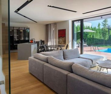 Cinematic Living by the forest, 4 Bedrooms, Tunari- Pipera - Fotografie 3
