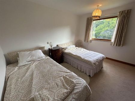 52 Upper Gransha Road, Bangor, BT19 7QF - Photo 3
