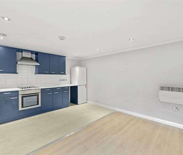 High Street, Epping, CM16 - Photo 5