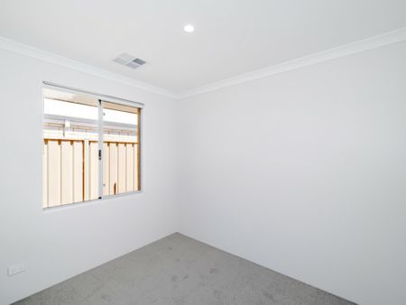 DUAL KEY - AFFORDABLE NEW HOME - Photo 3