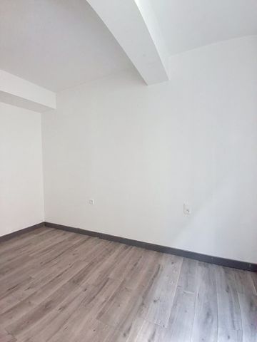 Location Appartement 4 pièces 79m² REALMONT 81120 - Photo 3
